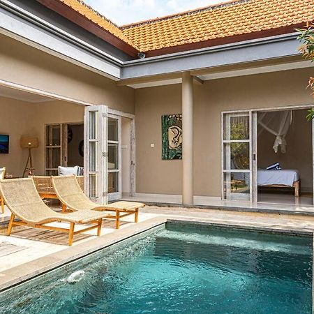 Beautiful Private 2Bed Villa 5 Mins To Finns Beach Canggu Kültér fotó